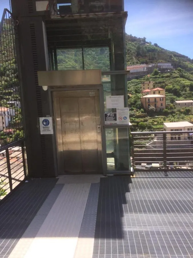 Penzion Case Rosse - Top Floor - With Air Cond Riomaggiore